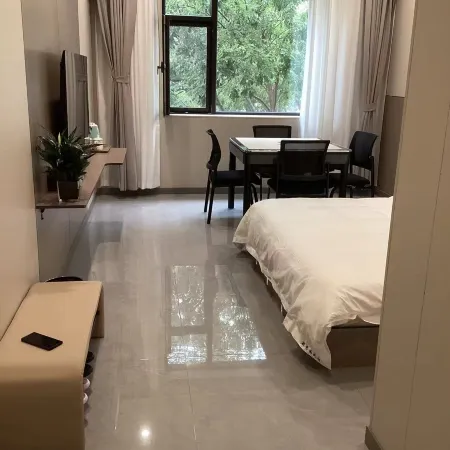 Xi Yuxiuyuan Homestay (Little Western Paradise)