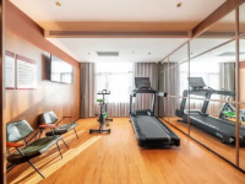 喆啡酒店（山海關火車站天下第一關古城店）