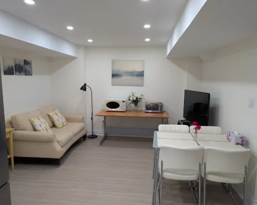 Toronto 2 Bedroom Apartment 스카버러 주변 호텔