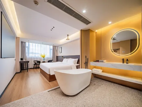 Longyue Riverside Hotel - 주차장