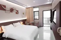 As You Wish Homestay (Guoqing Temple Scenic Area Branch) - balcony