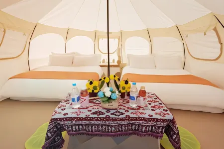 Desert Stargazing Wuhu Adventure Camping Base Отели в г. Чжунвэй
