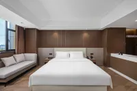 Red Maple Hotel