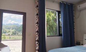 Home by the Lake · Post Inn