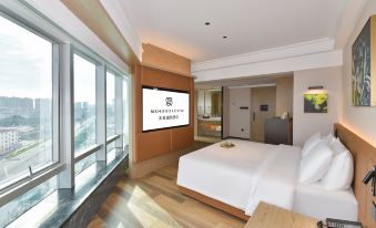 MEHOOD LESTIE Hotel (Beihai Yintan Avenue Qiaogang Fengqing Street)