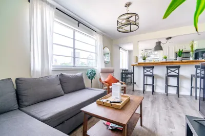 Convention - Private Parking - Short North - Pets  호텔