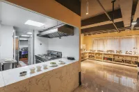 雲柏居酒店（八佰伴嘉興學院店） - 3星級