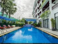 Pich Kunthea Angkor Resort Hotels near Phnom Bakheng