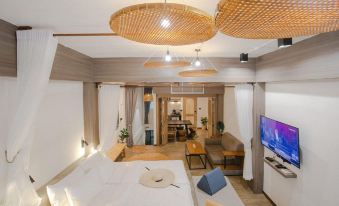 Krung Boutique Hotel