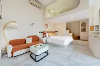 Shanghai Bund Huaman Apartment