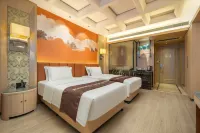 Yunqili Hotel (Chibi North Station)