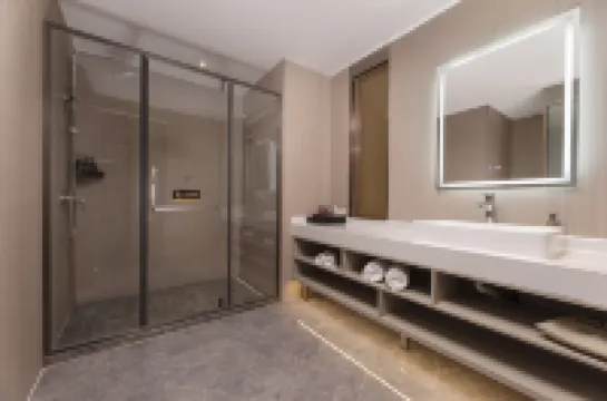 Elong Anyun Hotel (Yangzhou East Station Jianmin Road) Hotel berhampiran Jiangsu Automobile Technician Institute