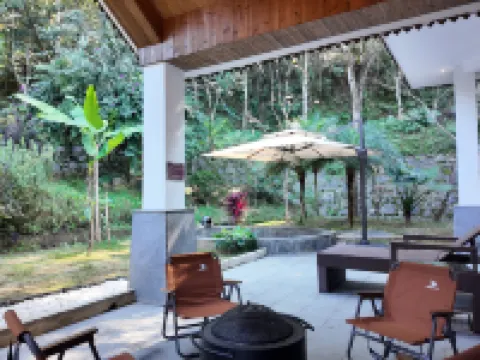 麓川璞隱溫泉康養酒店 龍陵酒店