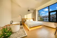 Shuwan · Courtyard-style Homestay (Henan University Jinming Square)