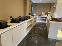 Cloud Seasons Hotel (Lu Shan Nankang Ancient Town Luoxing Dun Branch) - พร้อมอาหารเช้า