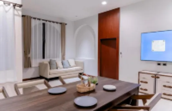 Merry Holmes Resort Hatyai Hotels near Hatyai Van Tour