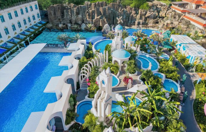 Mangshi Jizhou Bailey Hotel