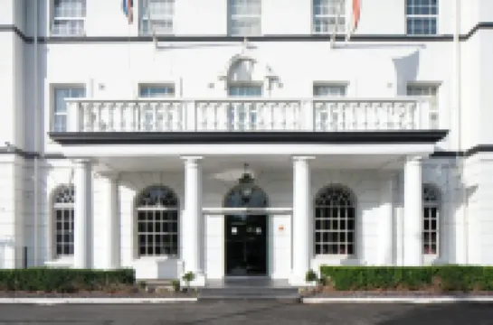 London Croydon Aerodrome Hotel by Sunday