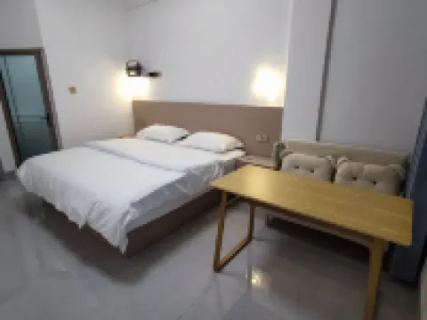 Hongfu Nuanju Homestay