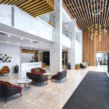 TOR'RE Astana, Trademark Collection by Wyndham Отели рядом с достопримечательностью «Мечеть Абу Наср аль-Фараби»