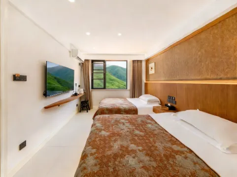 Putuo Mountain Shunyuan Shanshe Designer Homestay