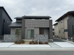 Akikawa Koshi 11