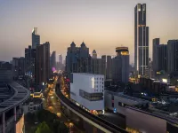 Wuhan Jianghan Road IFC International Finance Square Atour Hotel Hotels near Jianghan Road Pedestrian Street
