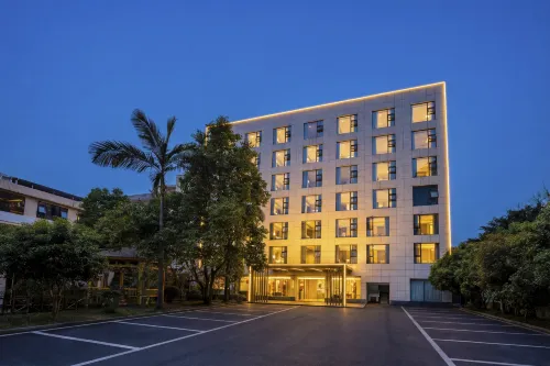 โรงแรมแกรนด์ ฟู่ ลี่ ฮวา