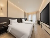 Luyin Boson Hotel (Suning Plaza Ahldin Botanical Garden) Hotels in Baotou