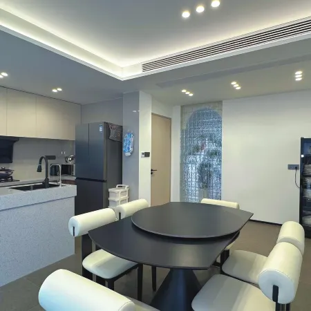 Four Seasons Art Homestay · FourSeasons (Zhujiajian Wugongzhi Pier Guanyin Faji)