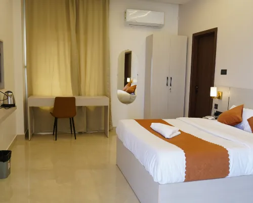 Ustay Hotels, Madhapur Hotels near Turkish Consulate