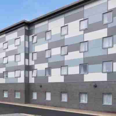 Travelodge Dudley Town Centre Hotel Exterior