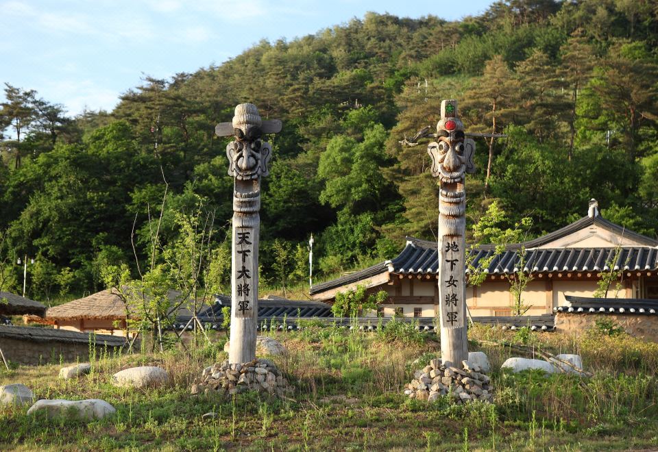 청송 한옥호텔 안(安)