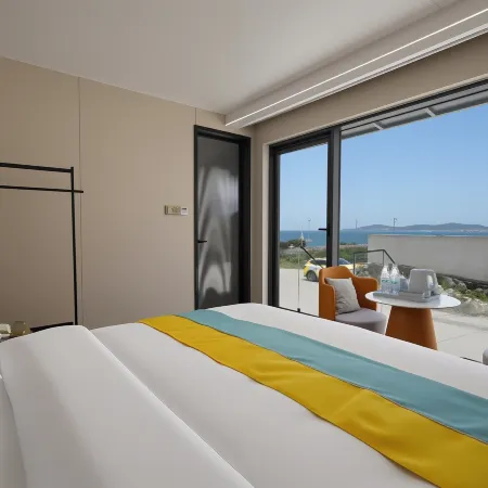 Pingtan Shixinghai · Windmill Sunrise Scenic Apartment
