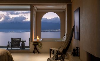 Xianyun Astrum Pool | Dessert · 360 ° Cliff Sea View Music Hot Spring Hotel (Dali Erhai Branch)