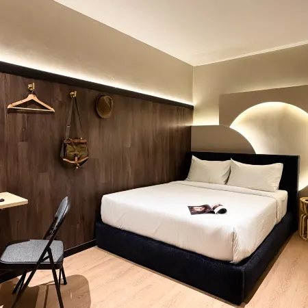 BonBon Hotel
