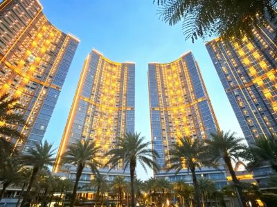 Jakarta . Shengshi. Gold Coast PIK Seaview Apartment