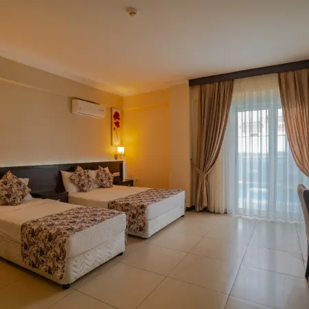 Sunshine Holiday Resort