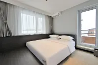 Shanyugu Snowy Mountain Resort (Jilin Vanke Songhua Lake Ski Resort) - Balkoner