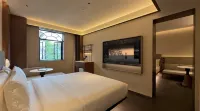 Rise hotel โรงแรมใน