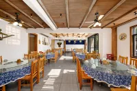Cotton Tiankeng Hotel - breakfast