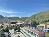 Lianshengyuan Hotel - parking