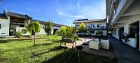 Evening Breeze Courtyard-Style Hotel (Fengning Bashang Grassland Datanzhen) - balcón