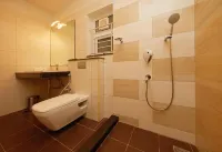 Hotel Kamar Residences and Banquets - مطابخ
