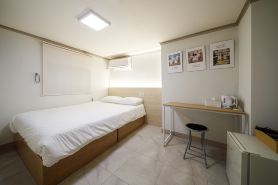 J5 Hostel