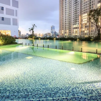 Enjoy your stay Hotels near District 4