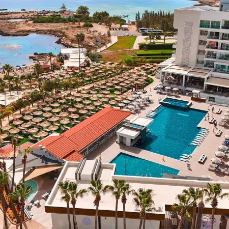 Cavo Maris Beach Hotel