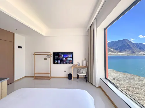 Wuyu Gallery Homestay (Baisha Lake) - parking