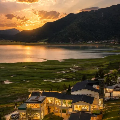 Floral Lux Hotel·Luxury · Kuanjing Mountain-Sea · Snowland Idyll Hotels in der Nähe von Wen Lake