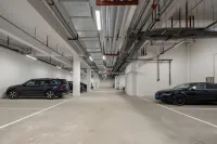 James Joyce ELITE Hotel (Jincheng Taiyue Street) - parking